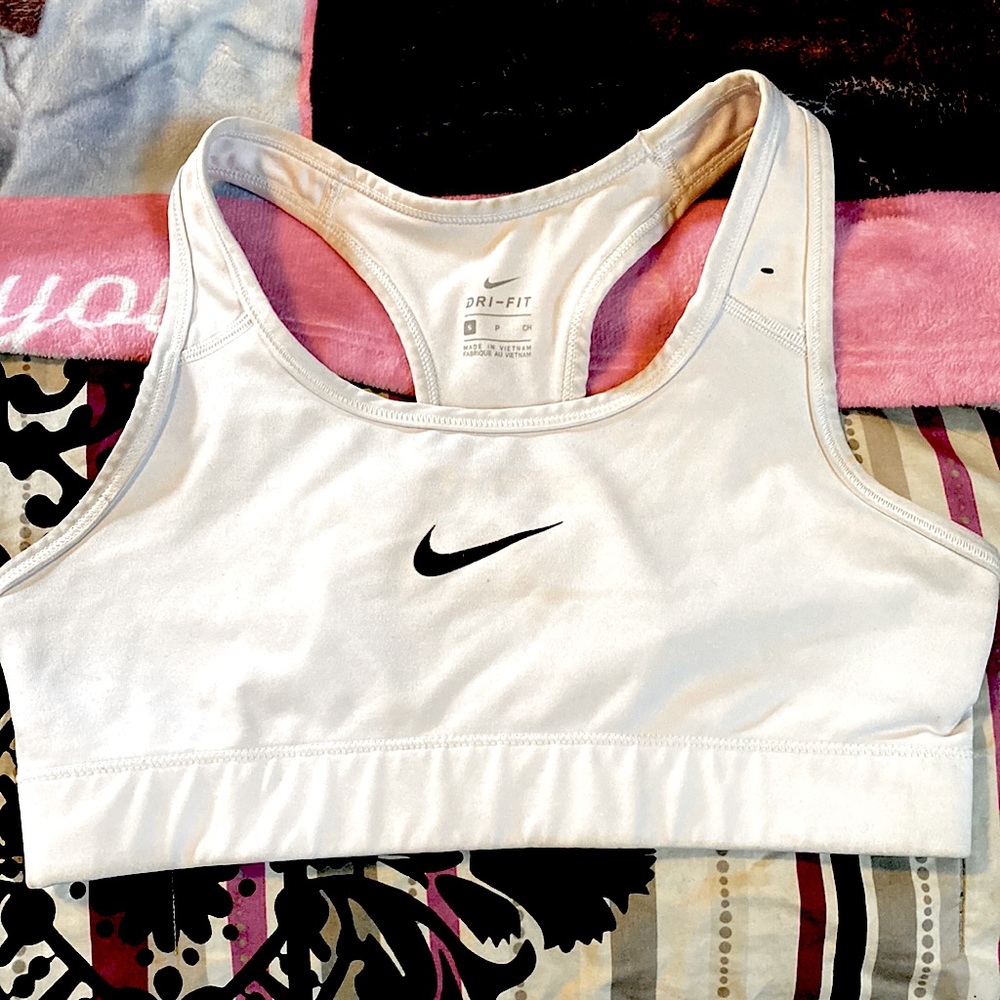 Nike sports bra